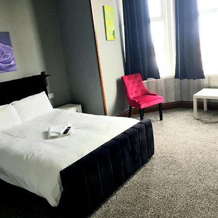 Hotel Sand Beach Rhyl Esterno foto